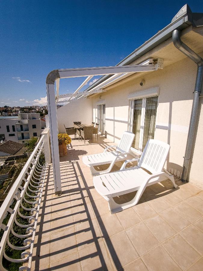 Apartments Cacija Trogir Exterior photo