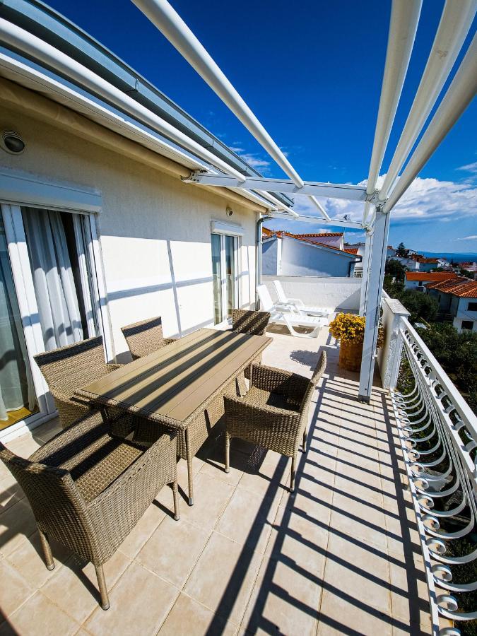Apartments Cacija Trogir Exterior photo
